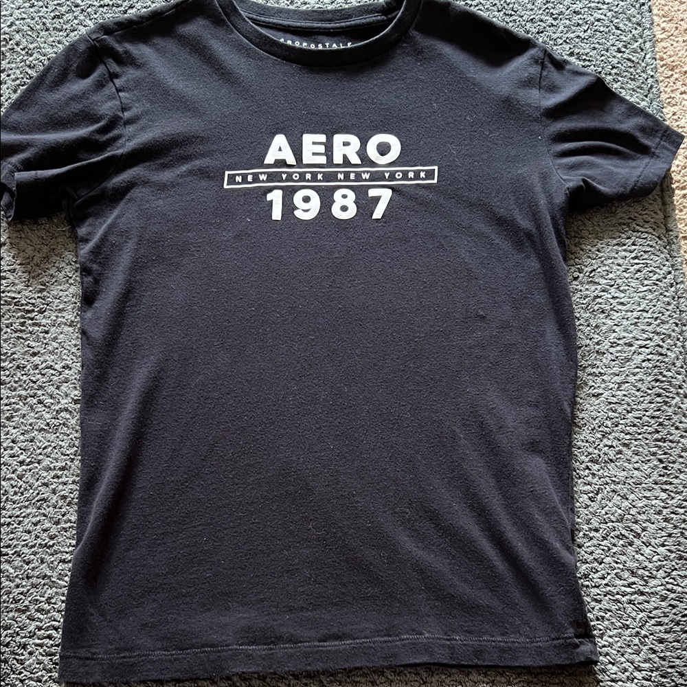 Aeropostale Black Graphic Tee